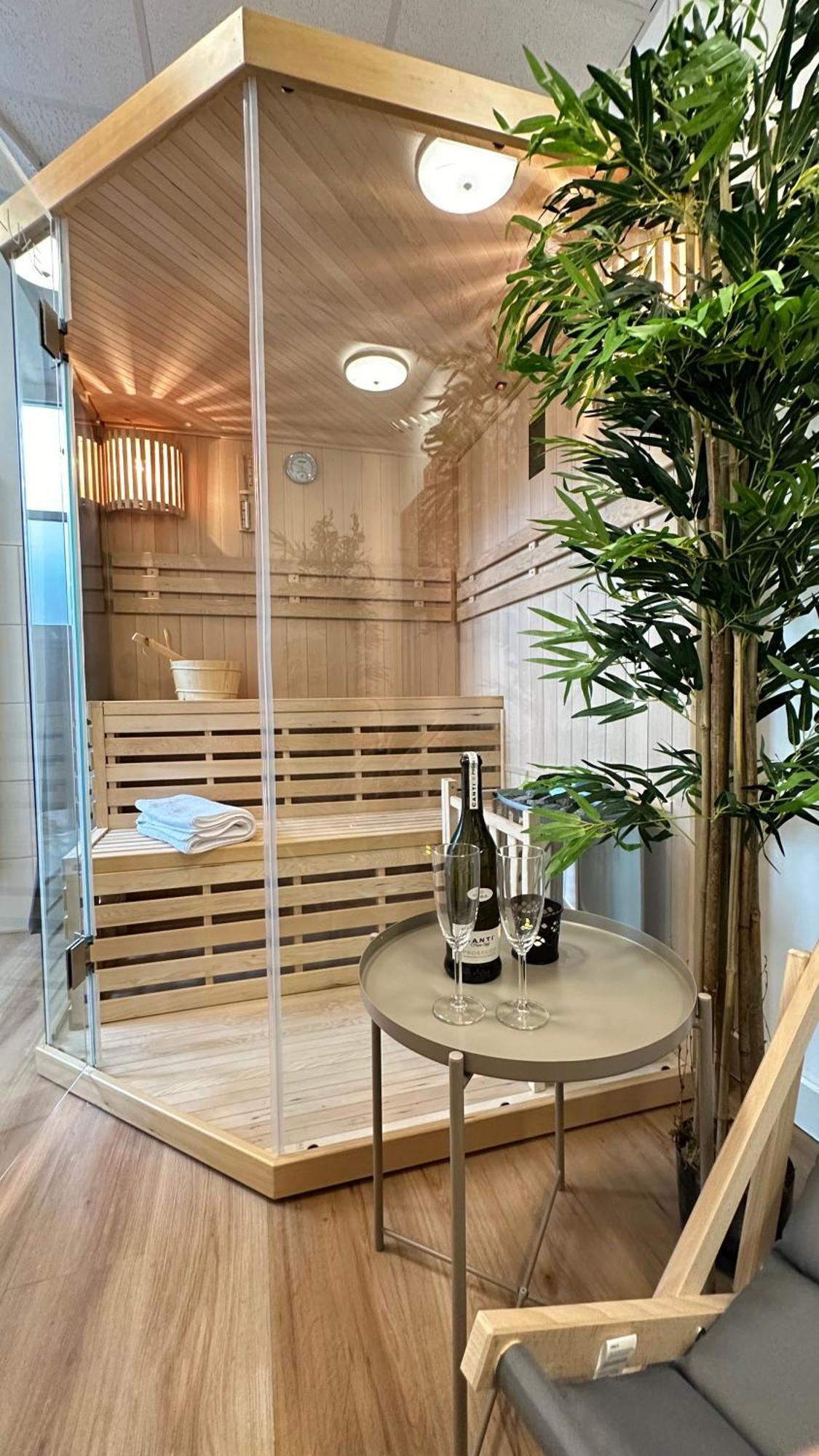 Das Loft - Sauna - 4 Schlafzimmer - 2 Baeder - Stadtmitte - 2 Parkplaetze Шпейер Экстерьер фото
